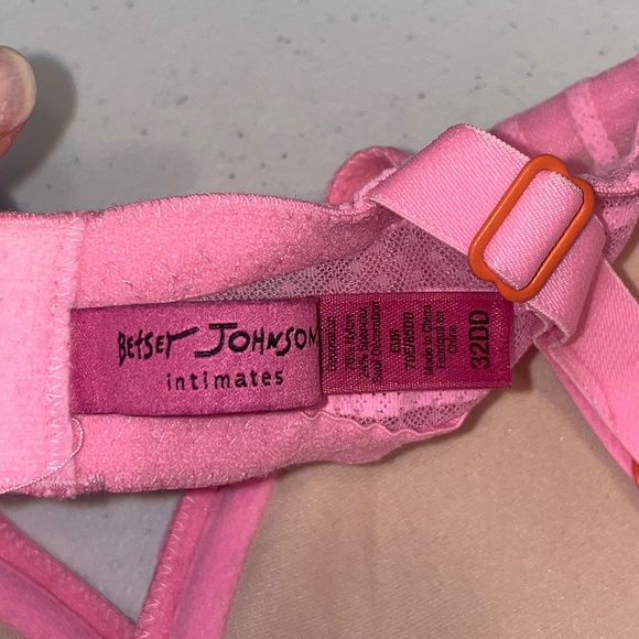 EUC Betsey Johnson Intimates Stocking Stripe Lightly Lined Push Up Bra Size 32DD - Picture 3 of 4